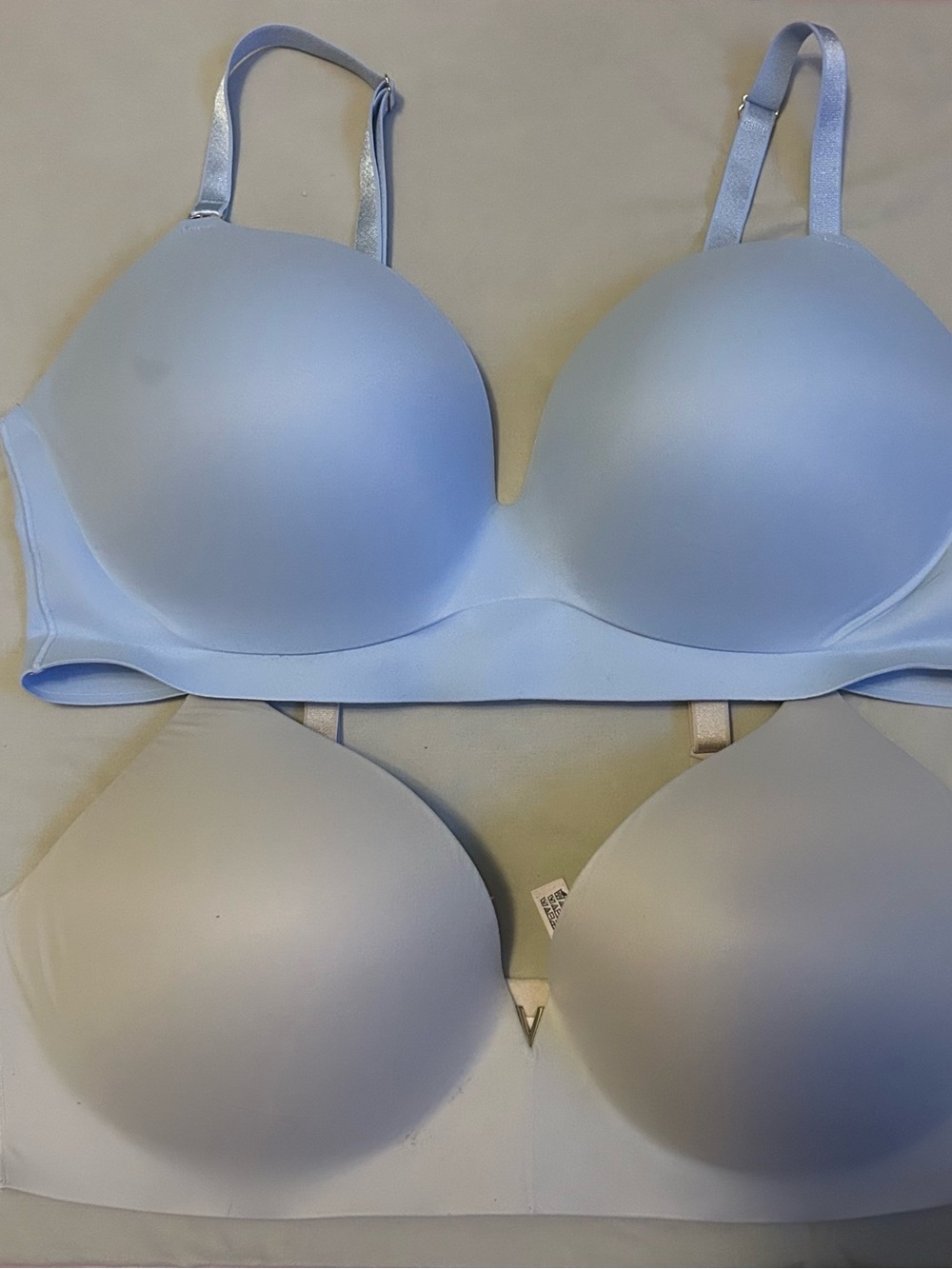 Victoria's Secret Light Blue Smooth Molded Bras Duo